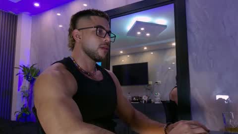 Snapshot of camilowatson chatting on March 29, 1:05 am Camilo Watson online show from March 29, 1:05 am