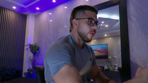 Snapshot of camilowatson chatting on April 4, 2:43 am Camilo Watson online show from April 4, 2:43 am