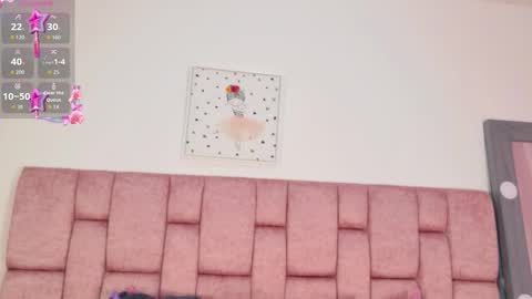 camiluxe online show from March 20, 8:03 pm