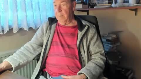 Snapshot of cammee chatting on February 21, 4:59 pm Cammee online show from February 21, 4:59 pm