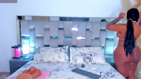 Camila online show from March 20, 3:17 pm