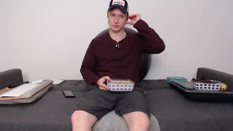 Cam online show from October 17, 9:12 am