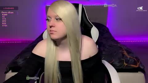 Miley online show from February 3, 2:53 am