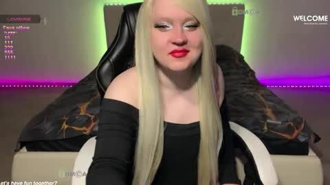 Miley online show from April 15, 8:20 pm