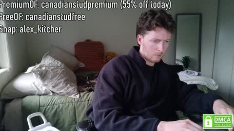 Snapshot of canadianstud18 chatting on January 2, 11:16 pm Devon online show from January 2, 11:16 pm