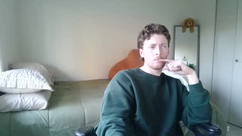 Snapshot of canadianstud18 chatting on January 18, 12:13 am Devon online show from January 18, 12:13 am