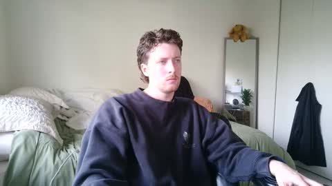 Snapshot of canadianstud18 chatting on January 22, 6:52 pm Devon online show from January 22, 6:52 pm