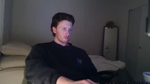Snapshot of canadianstud18 chatting on January 30, 4:48 am Devon online show from January 30, 4:48 am