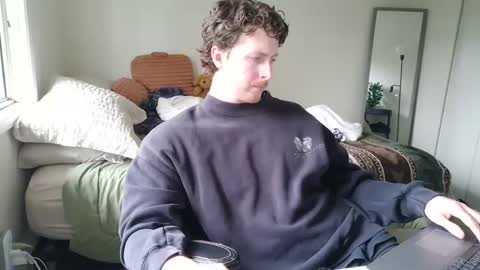 Snapshot of canadianstud18 chatting on February 25, 6:31 pm Devon online show from February 25, 6:31 pm