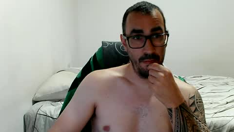 canario2388 online show from June 24, 7:57 pm