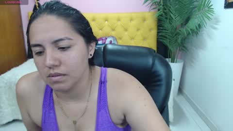 Candy  online show from January 10, 3:58 pm