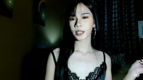 candice_xxx online show from June 3, 11:57 am