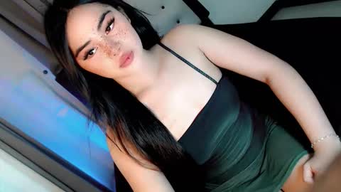 Snapshot of candicebelove1 chatting on September 22, 2:24 am candicebelove1 online show from September 22, 2:24 am