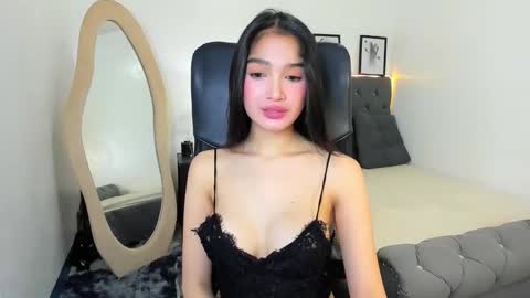Snapshot of candiceferragamo chatting on September 21, 2:08 pm candiceferragamo online show from September 21, 2:08 pm