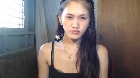 candiceswanpolei_ online show from April 1, 7:42 am