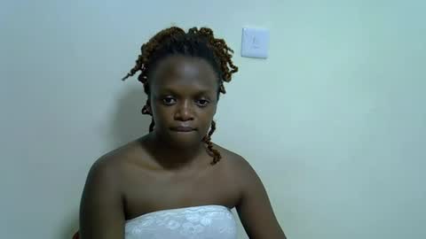 candiemaya online show from October 24, 6:43 am