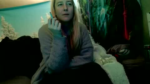 Candi online show from February 19, 4:14 pm