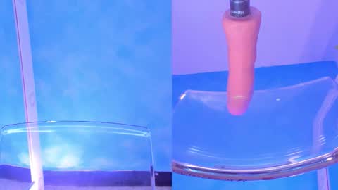 Snapshot of candy15_cm chatting on February 27, 7:25 pm online show from February 27, 7:25 pm