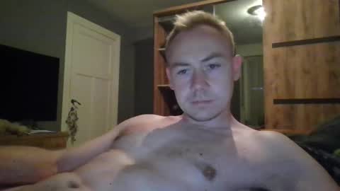 Snapshot of candy_boy_xoxo chatting on May 9, 4:45 pm candy_boy_xoxo online show from May 9, 4:45 pm