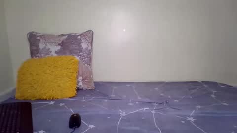 Snapshot of candy_curves chatting on March 12, 5:08 pm candy online show from March 12, 5:08 pm