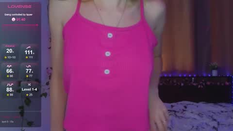 candy_flosse online show from September 14, 9:08 am