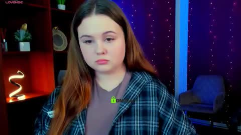 candy flossie1 online show from March 3, 8:04 pm