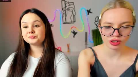 candy flossie1 online show from March 13, 7:53 pm