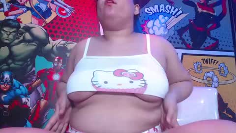 Snapshot of candy_hairy chatting on April 16, 4:35 am candy online show from April 16, 4:35 am
