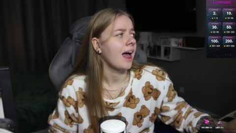 Megan online show from December 24, 1:39 pm