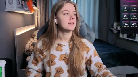 Megan online show from February 5, 9:04 am