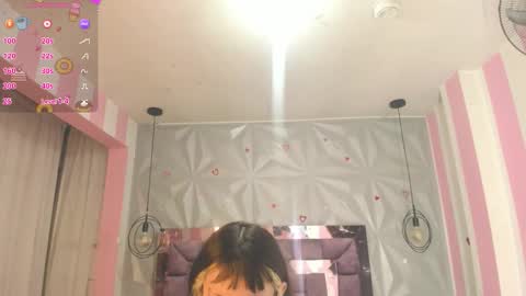 Snapshot of candy_morgan412 chatting on November 6, 11:11 am Ania online show from November 6, 11:11 am