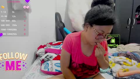 Snapshot of candy_val chatting on September 12, 6:46 am candy_val online show from September 12, 6:46 am