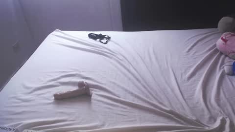 Candy online show from January 9, 6:42 pm