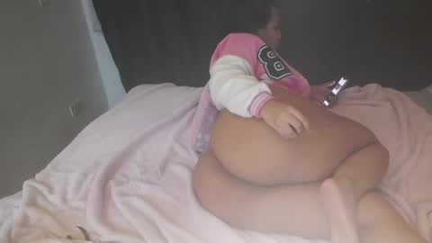 Candy online show from May 24, 5:34 am