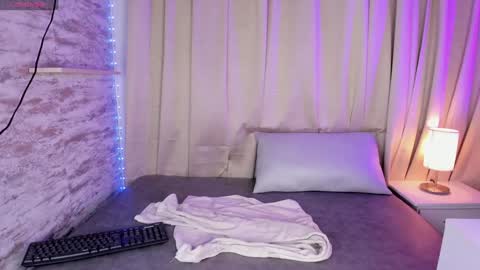 Candy online show from January 19, 8:41 pm