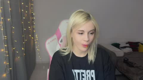 You can call me HH online show from March 12, 8:04 pm