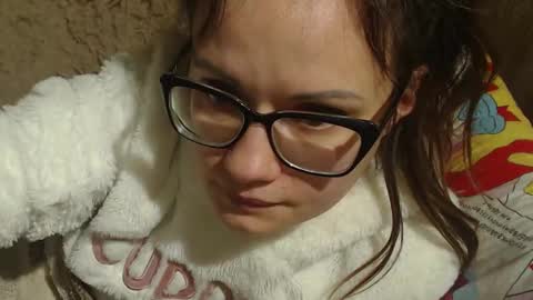 say meow and send tip  online show from February 1, 6:08 pm