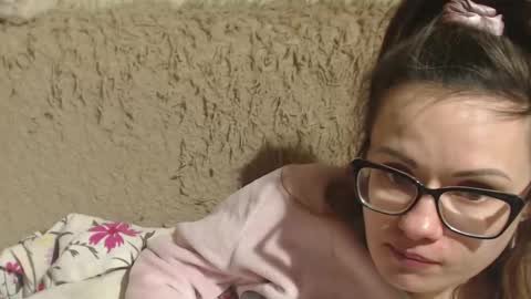 say meow and send tip  online show from February 20, 5:18 pm