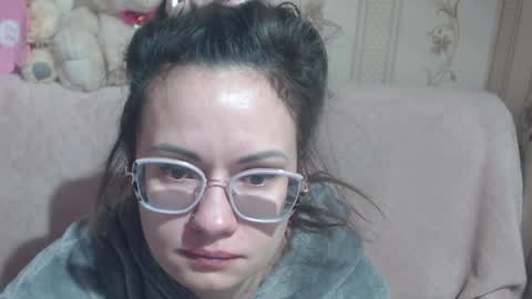 say meow and send tip  online show from March 25, 9:26 am