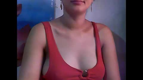Snapshot of candylovesex2300 chatting on January 19, 9:33 am candylovesex2300 online show from January 19, 9:33 am