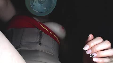 Snapshot of candylovet chatting on July 18, 3:33 am candylovet online show from July 18, 3:33 am