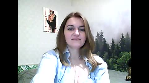 Snapshot of candyolime chatting on February 2, 9:45 pm Daisy online show from February 2, 9:45 pm