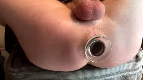 Snapshot of candypeachass chatting on February 5, 1:21 am candypeachass online show from February 5, 1:21 am