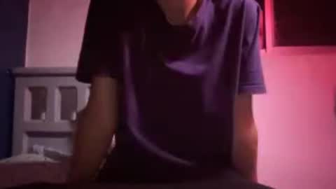 candyperfumeboyy online show from June 15, 4:36 am