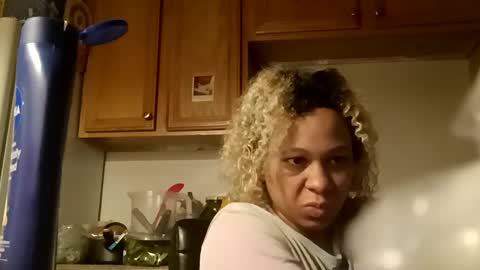 candyredxo2024 online show from October 1, 12:11 pm