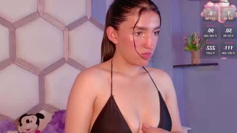Snapshot of candyrisex chatting on June 16, 5:26 pm candyrisex online show from June 16, 5:26 pm