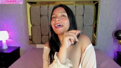 Candys Victoria online show from October 17, 5:32 am