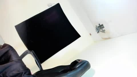 candyssluttt online show from July 8, 1:15 pm