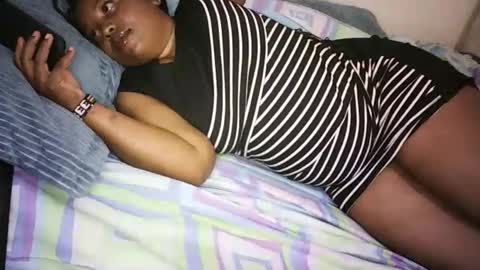 candyXLO online show from March 17, 6:11 pm