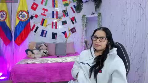 Snapshot of candyy_tay1 chatting on July 11, 11:35 am CANDYY online show from July 11, 11:35 am